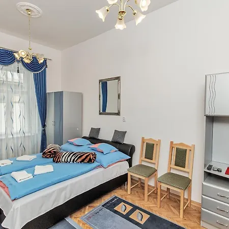 Arany Csillag * Eger